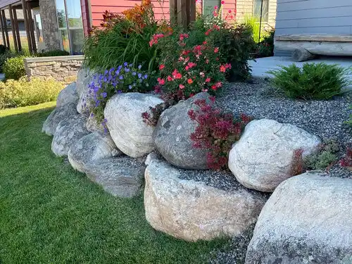 landscaping services Little Chute